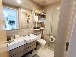 The Lakefront Residences (D22), Condominium #558404021